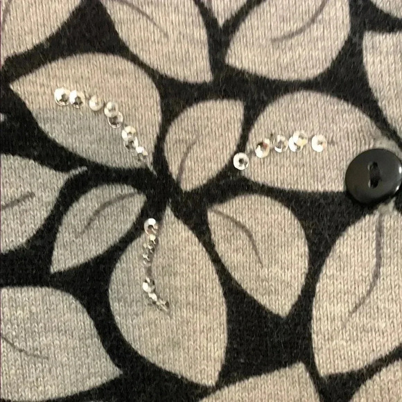 Charter Club NWOT black and silver w reflective sequins Holiday  season cardigan - Picture 6 of 8